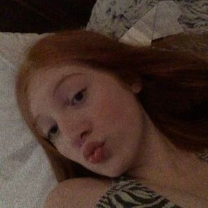 Meet your Posher, Mia